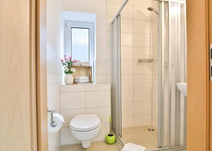 Jumas * Бад-Цвишенан